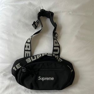 Supreme Shoulder Bag